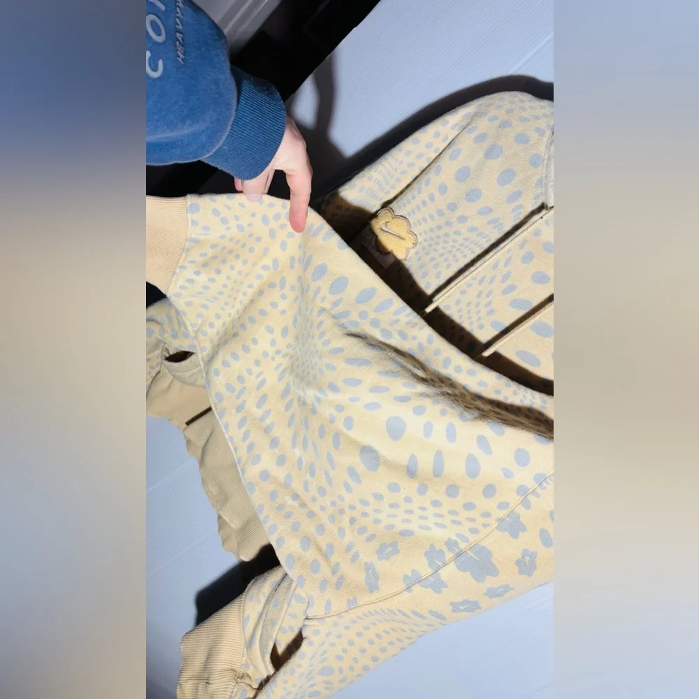 Nike Beige and Blue Patterned Hoodie